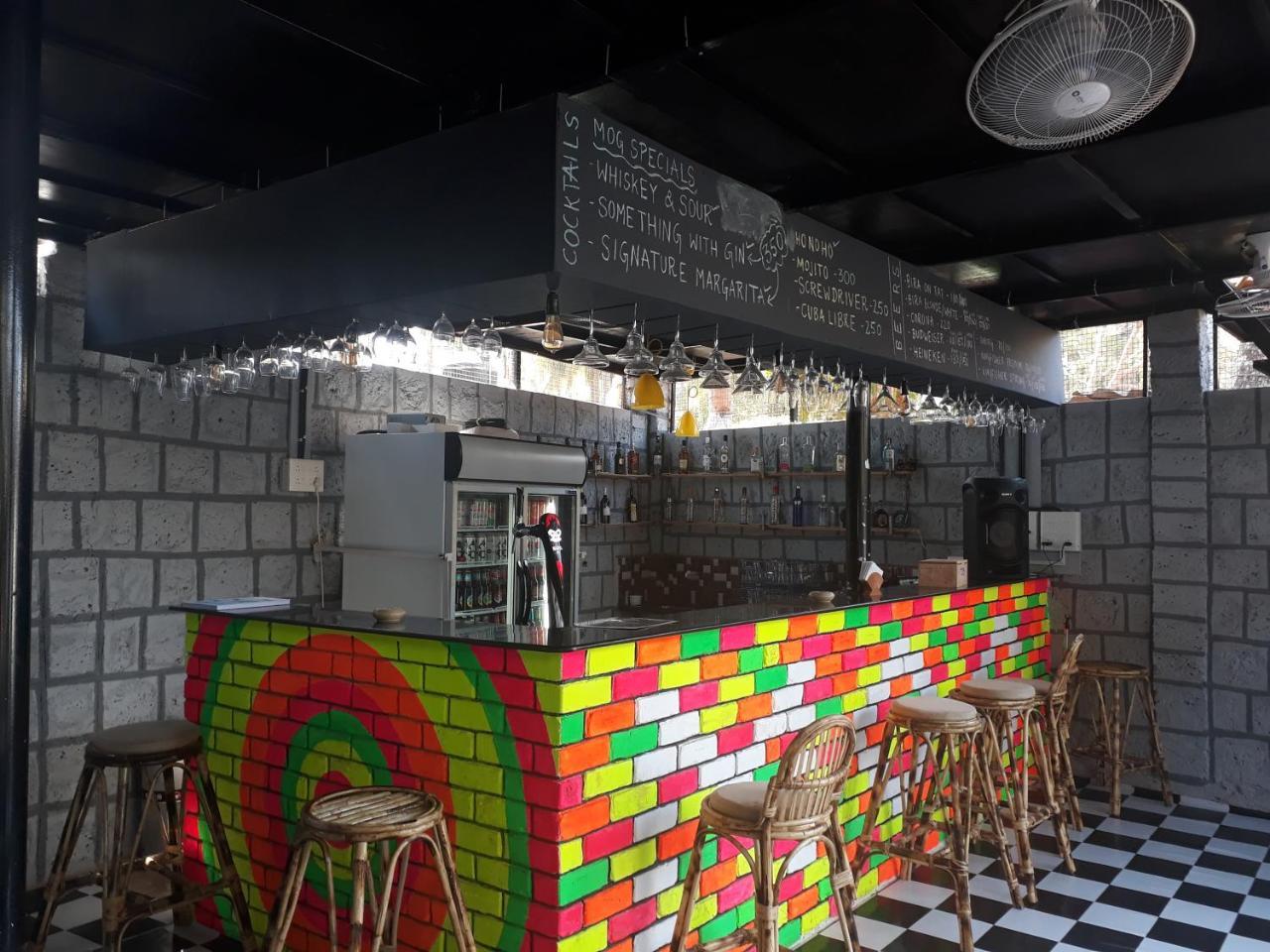 Rainbow Lining Hostelsパロレム エクステリア 写真