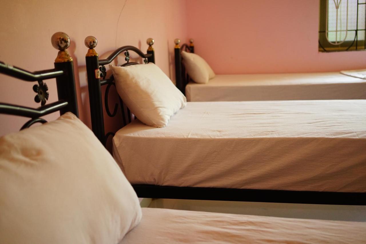 Rainbow Lining Hostelsパロレム エクステリア 写真