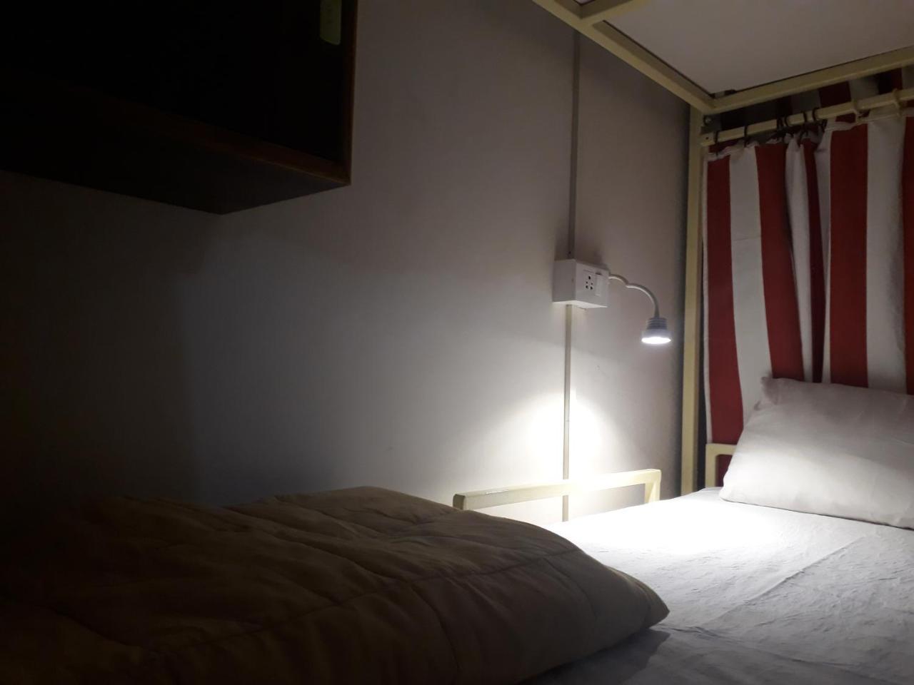 Rainbow Lining Hostelsパロレム エクステリア 写真